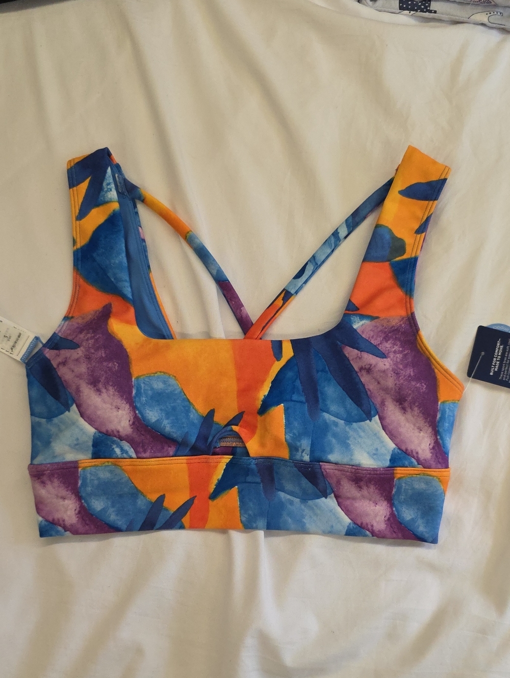 Marika NWT Summer Watercolor Abstract Sports Bra Small Mid Impact